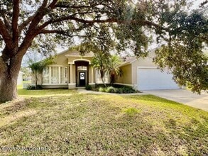 Building Photo - 3240 Brentwood Ln