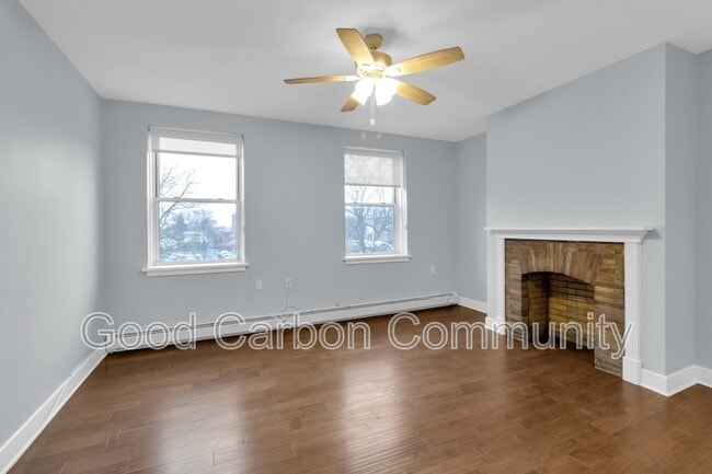 Building Photo - 401 Delaware Ave