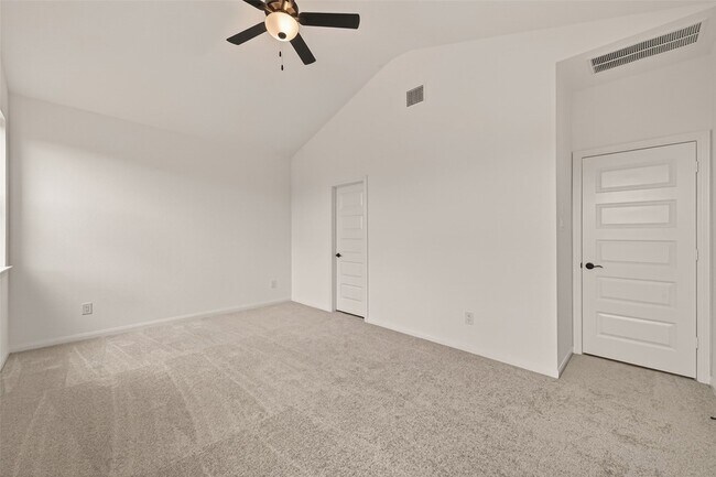 Building Photo - 7327 Blue Gentiana Ln