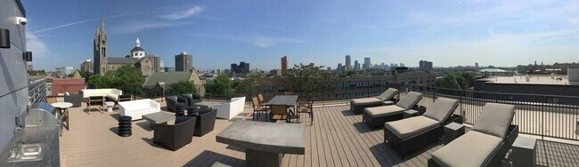 Building Photo - 1480 Tremont St