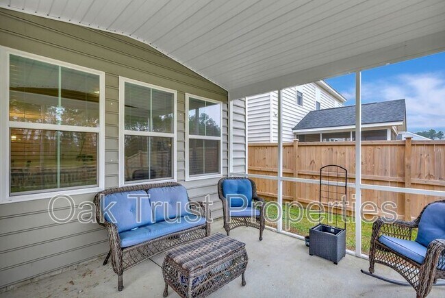 Building Photo - 430 Water Orchid Wy