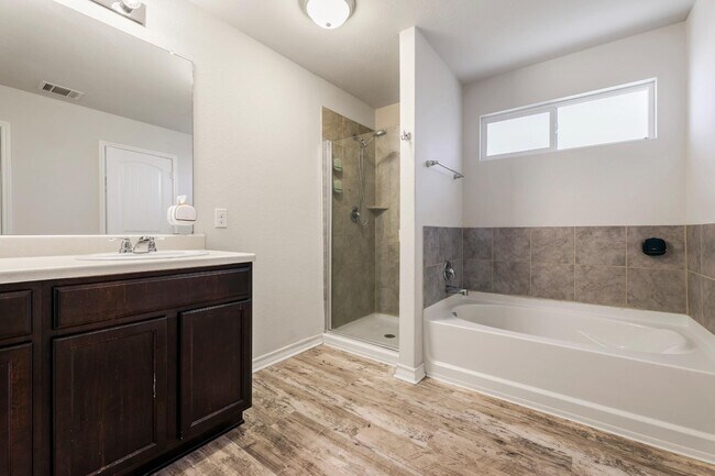 Building Photo - 13026 Maestro Spark