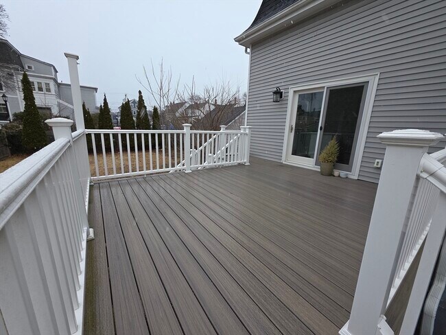 Building Photo - 84 Dudley St