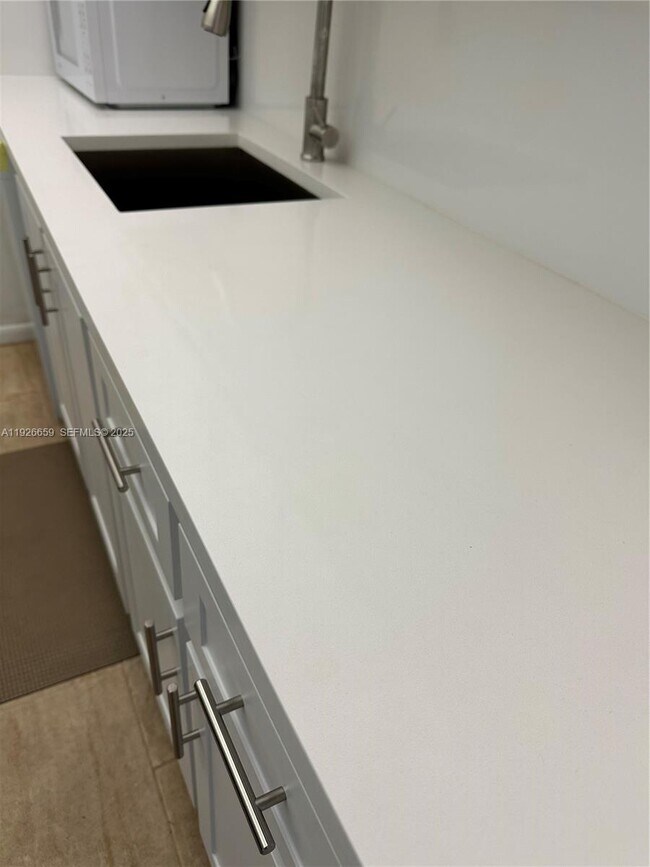 Building Photo - 13255 SW 9th Ct