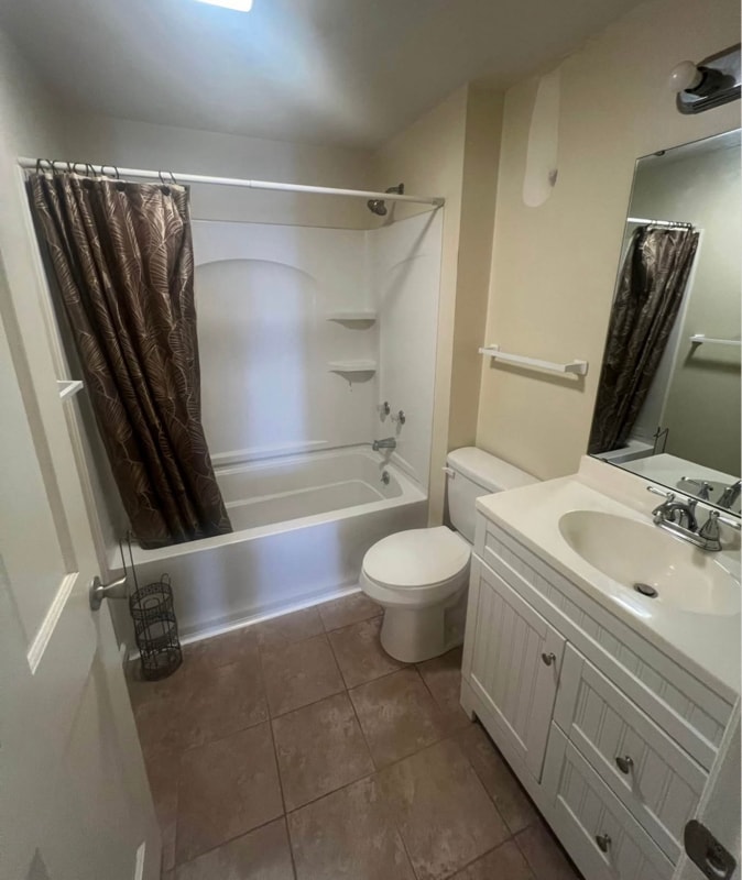 Building Photo - 151-155 E 2nd St