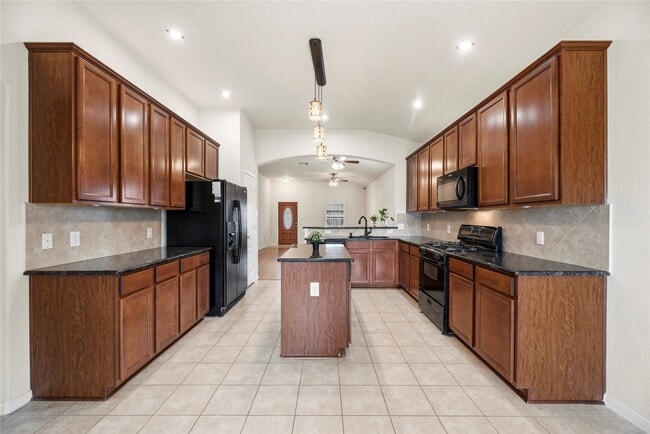 Building Photo - 23827 S Newport Bend