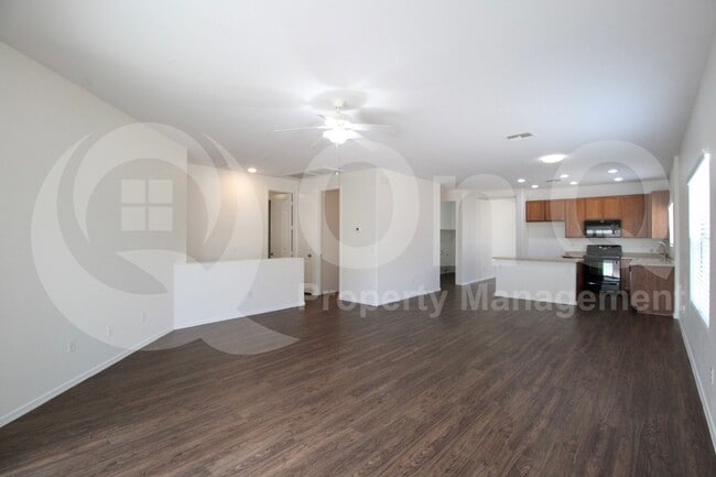 Building Photo - 2839 W Allens Peak Dr