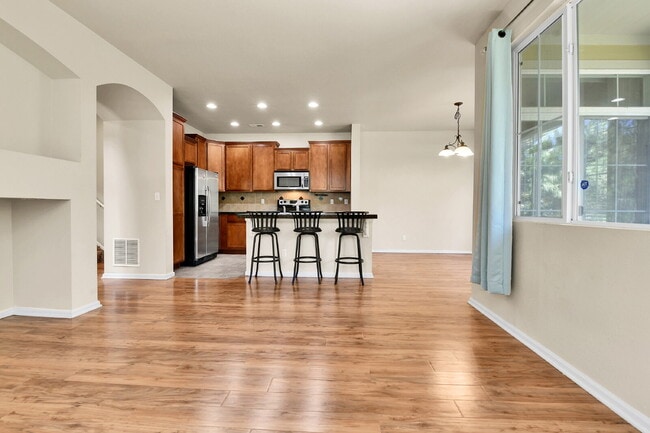 Building Photo - $2,550.00, 2, 2-bed, 2 bath in Northglenn ...