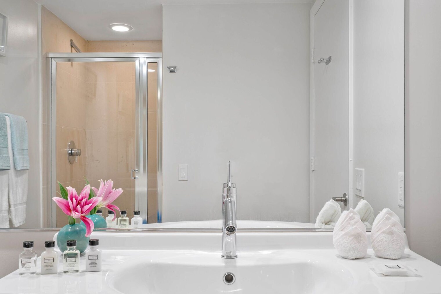 Building Photo - 485 Brickell Ave