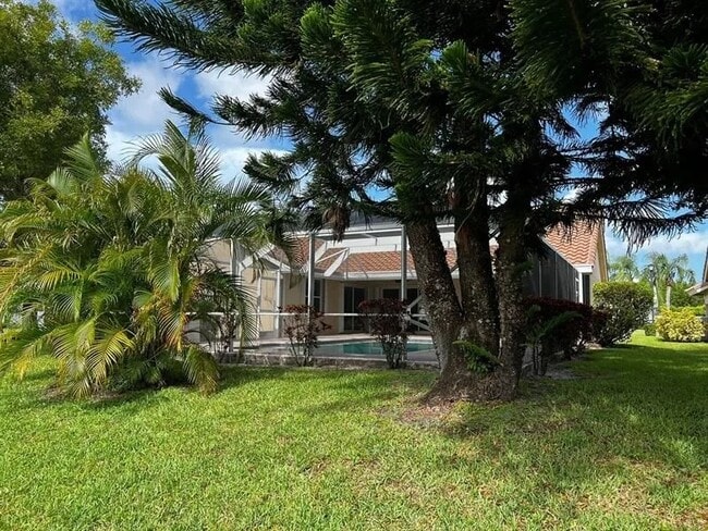 Building Photo - 6740 Brookhurst Cir
