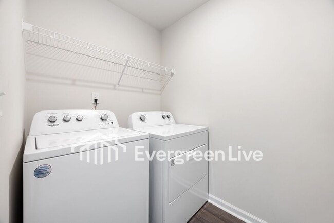 Building Photo - Coming Soon!