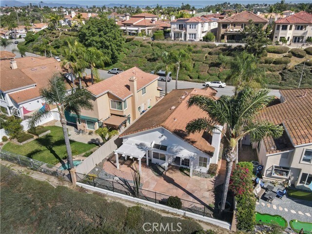 Building Photo - 28721 Via Pasatiempo