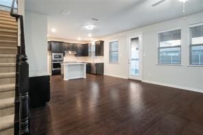 Building Photo - 2557 Buttermilk Way