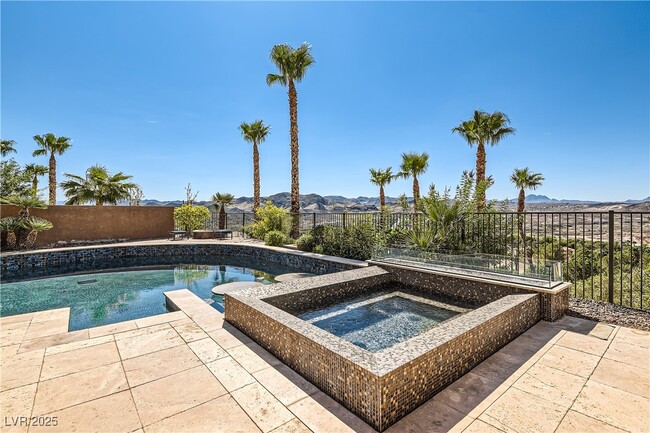 Building Photo - 15 Villa Marsala Ct