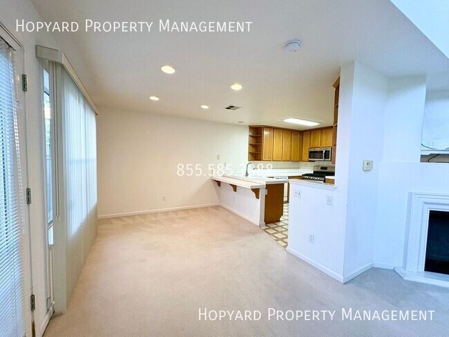 Building Photo - Milpitas Gem - Available for Immediate Mov...