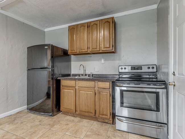 Building Photo - 4308 NW 23rd St