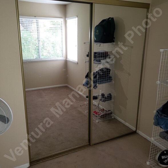 Building Photo - 6802 Chapman Pl