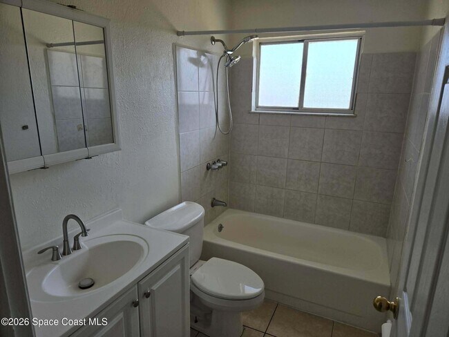 Building Photo - 417 Via Palermo Ct