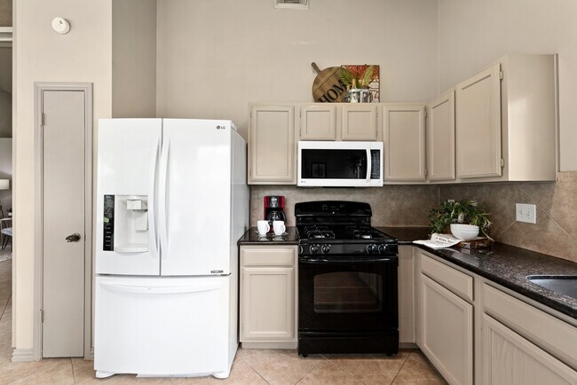 Building Photo - 20514 Blue Beech Dr