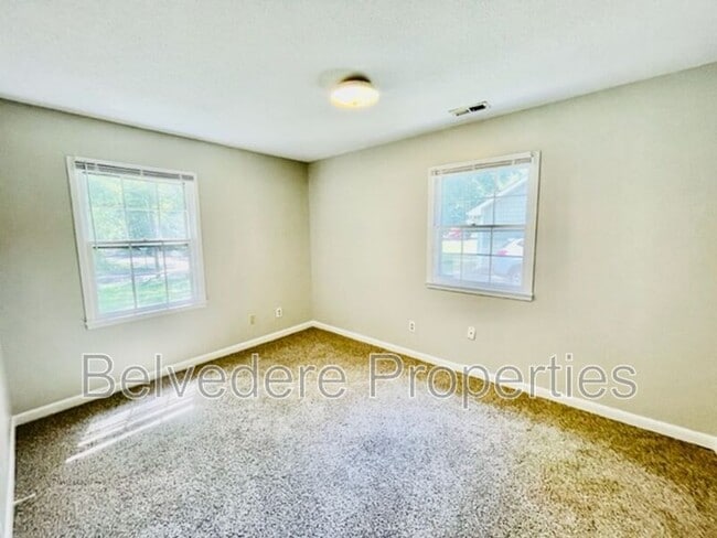 Building Photo - 4612 Cabot Dr