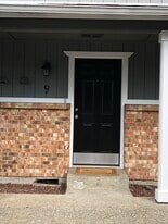 Building Photo - 4808 Grove St