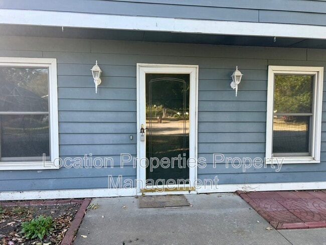 Building Photo - 3824 Stockade Ct