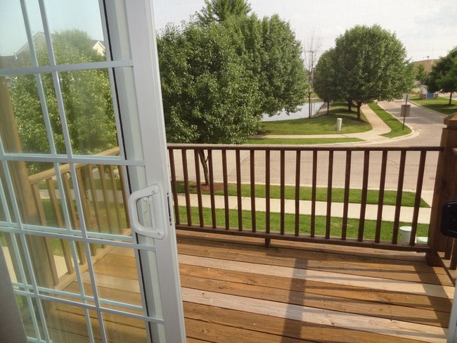 Building Photo - 131 Enclave Cir