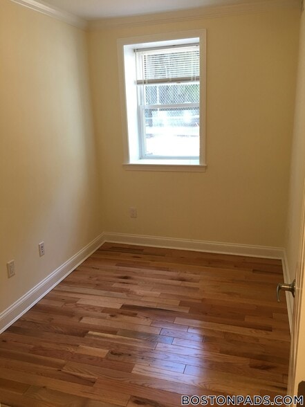 Building Photo - 3 Chauncy St