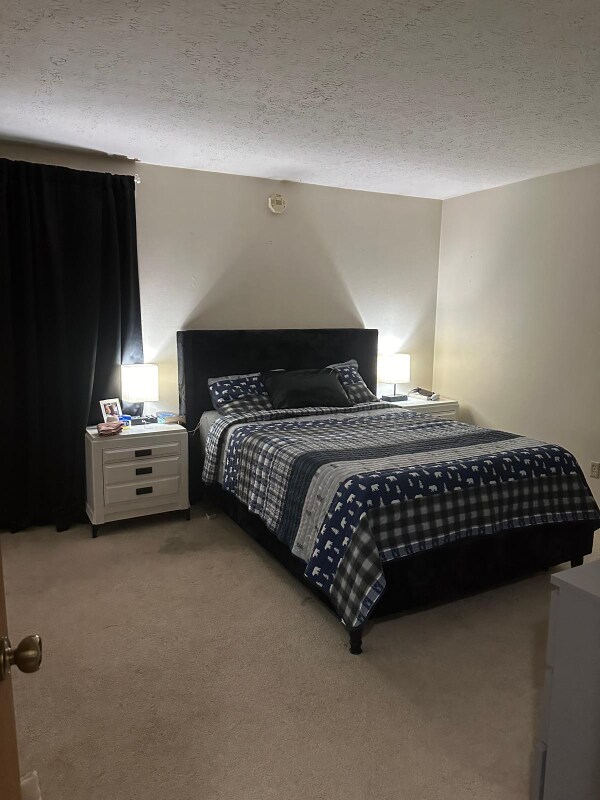 Building Photo - 183 Blakeford Dr