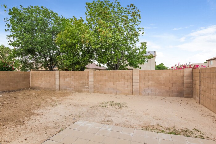 Building Photo - 6034 Castano Dr