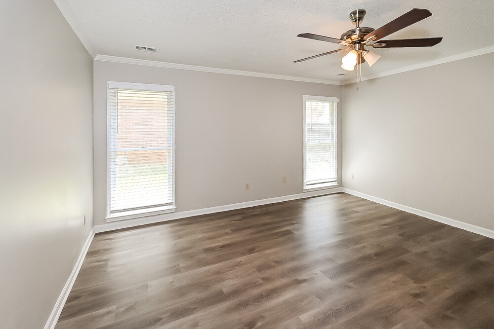 Building Photo - 9012 Brent Ln