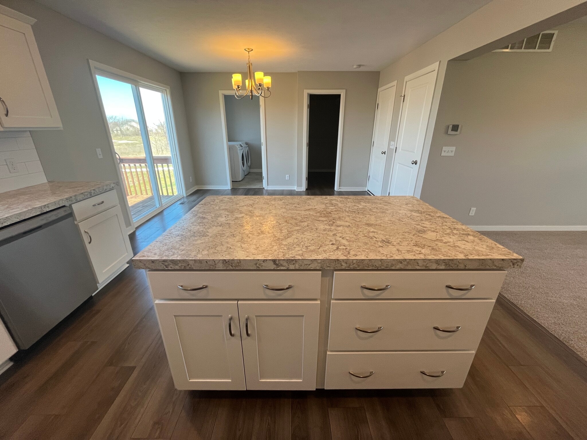 Building Photo - 3865 Elm Ridge Dr