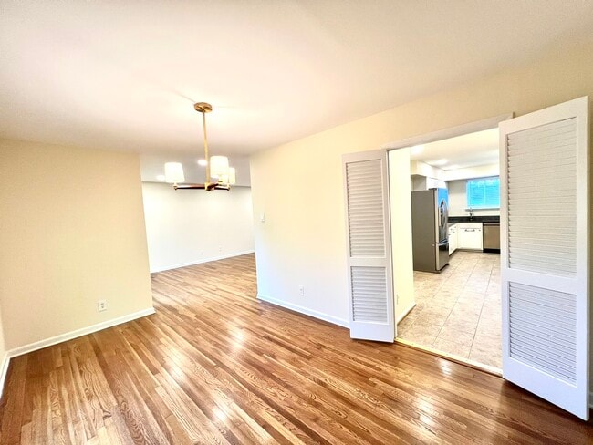 Building Photo - 11083 Saffold Way