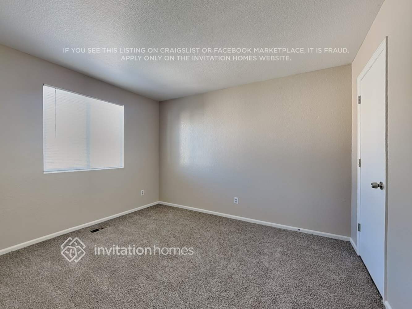 Building Photo - 1205 Bluebird St