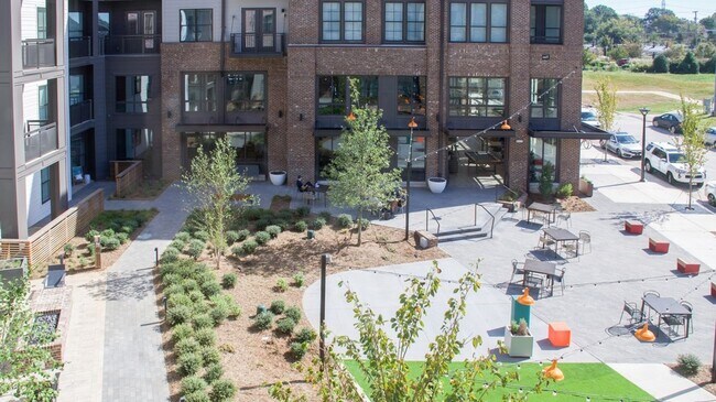 Building Photo - 4015 Craft St