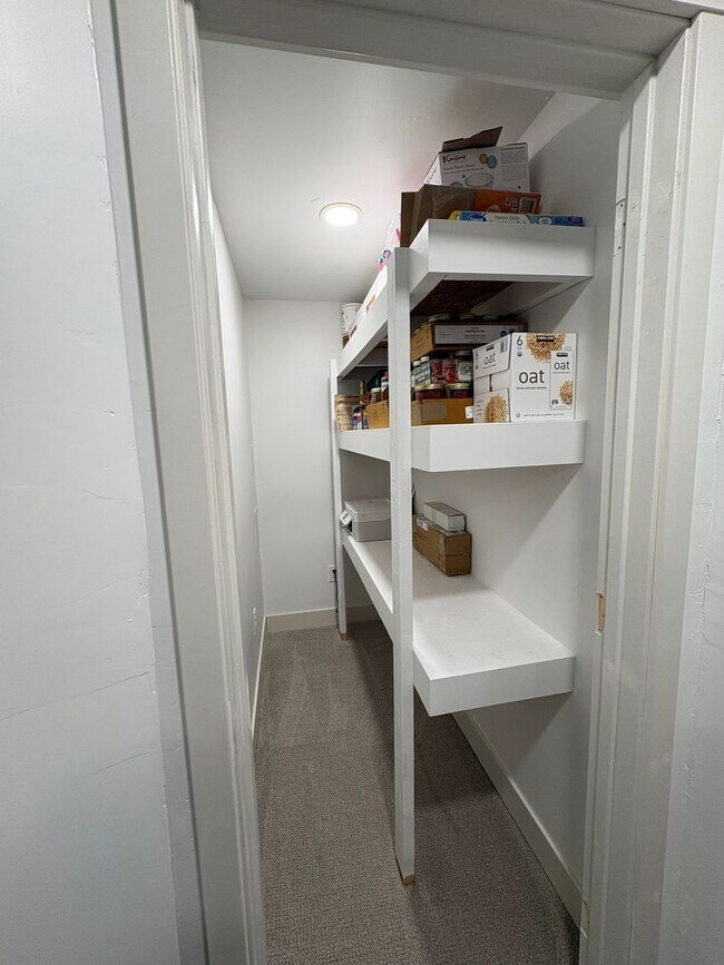 Building Photo - 1754 N Blaze Ln