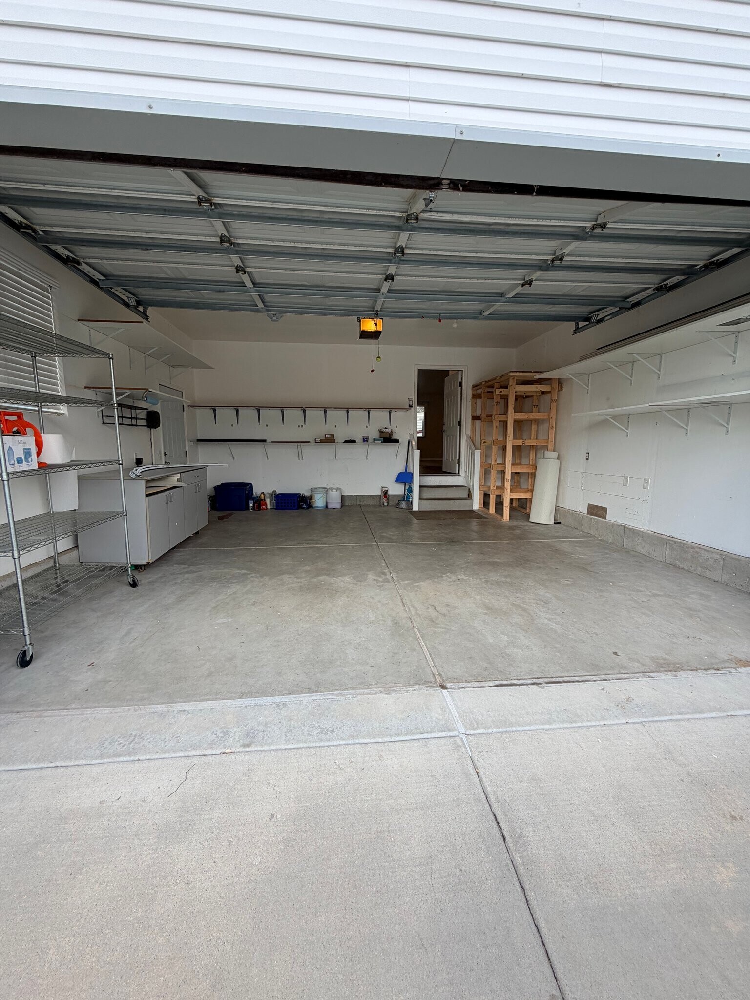 Building Photo - 518 N 350 E
