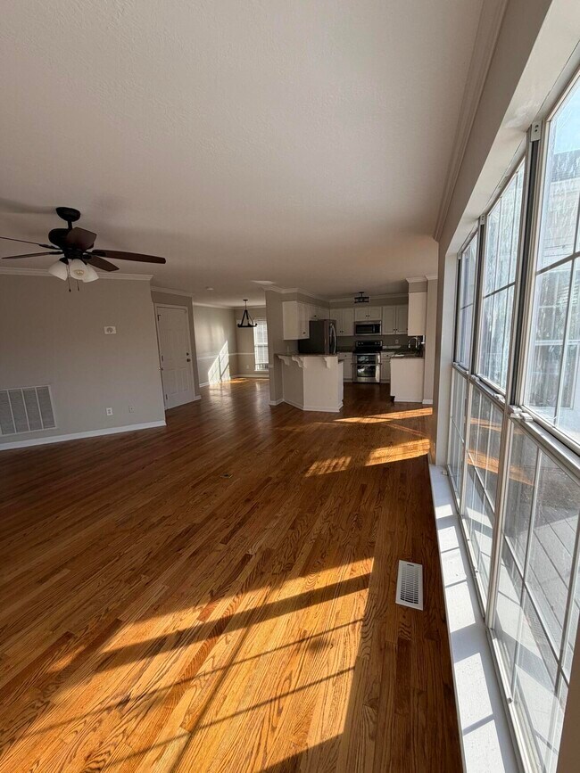 Building Photo - 516 Granite Point