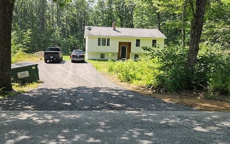 Building Photo - 150 Hubbard Hill Rd