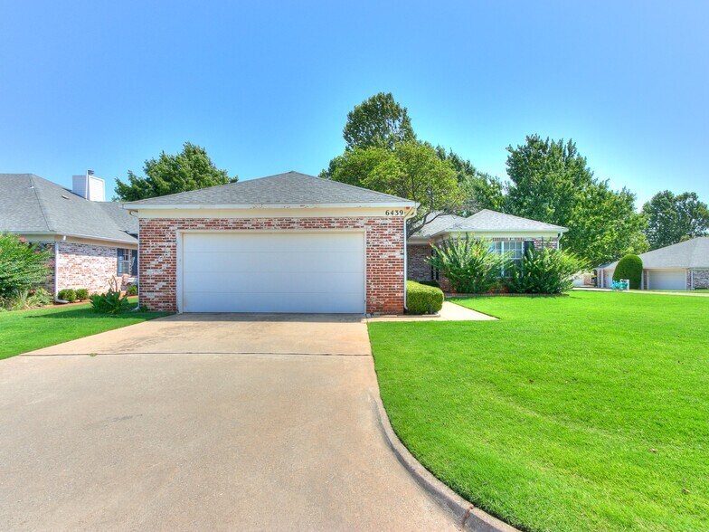 Building Photo - 6439 Masons Dr