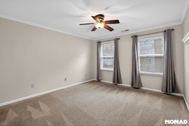 Building Photo - Charming Cary Home on Quiet Cul-de-Sac Move-In Ready!