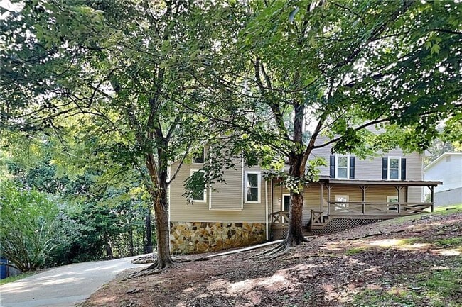 Building Photo - 174 Fox Dr