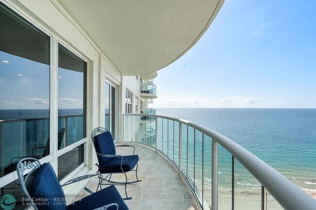 Building Photo - 3400 Galt Ocean Dr