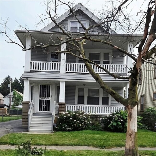 Primary Photo - 9611 Larnder Ave