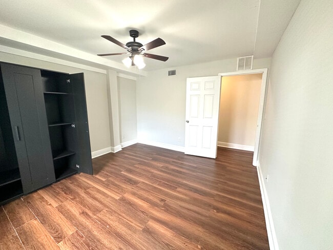 Building Photo - 18478 Tulip Rd