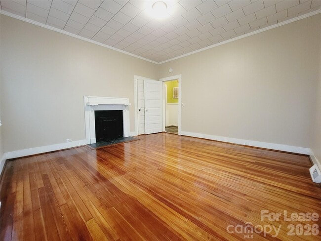 Building Photo - 105 N Liberty St