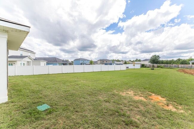 Building Photo - 807 Ivy Glen Dr