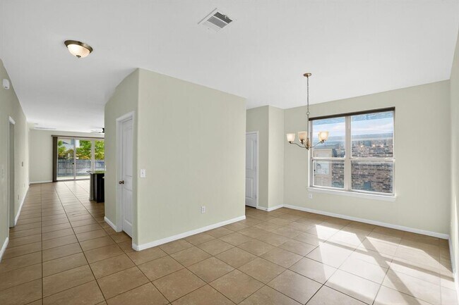 Building Photo - 620 Carly Ann Ln