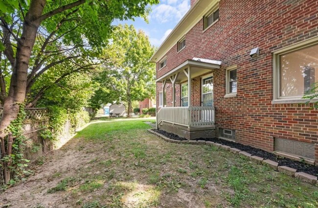 Primary Photo - 15334 Triskett Rd