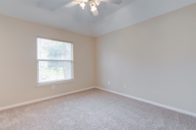 Building Photo - 22415 Rue Canyon Ct